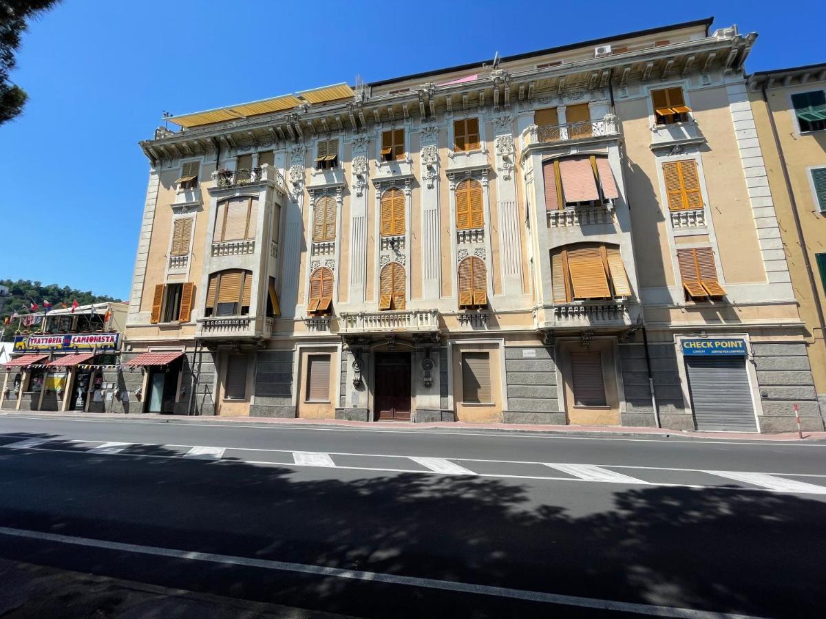 Summer Vado Ligure Buitenkant foto